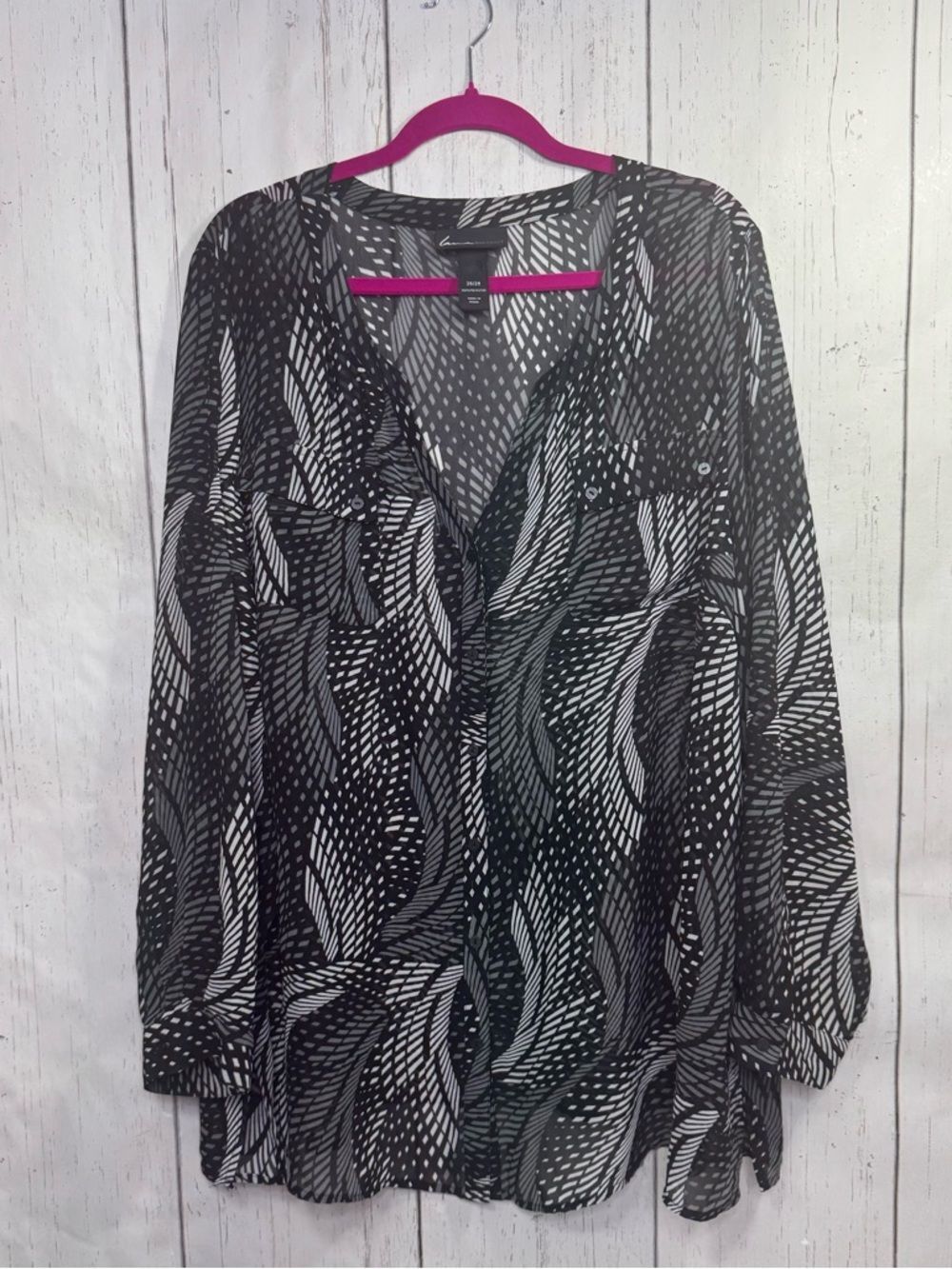 Lane Bryant Black White Abstract Blouse Plus Size 26/28 Sheer Flowy Top Work